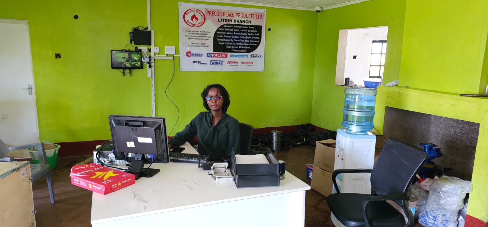 Receptionist